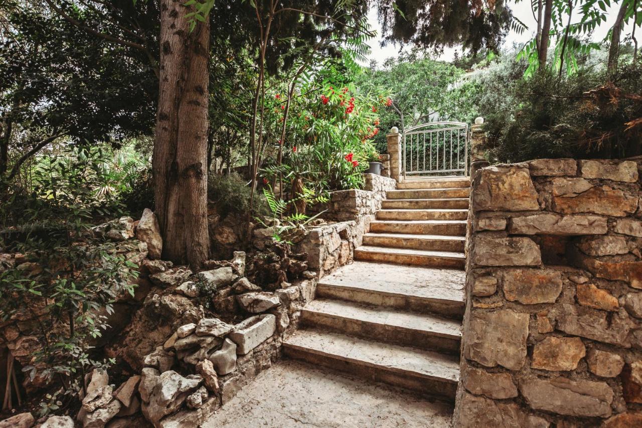 Villa Ana Преко Екстериор снимка