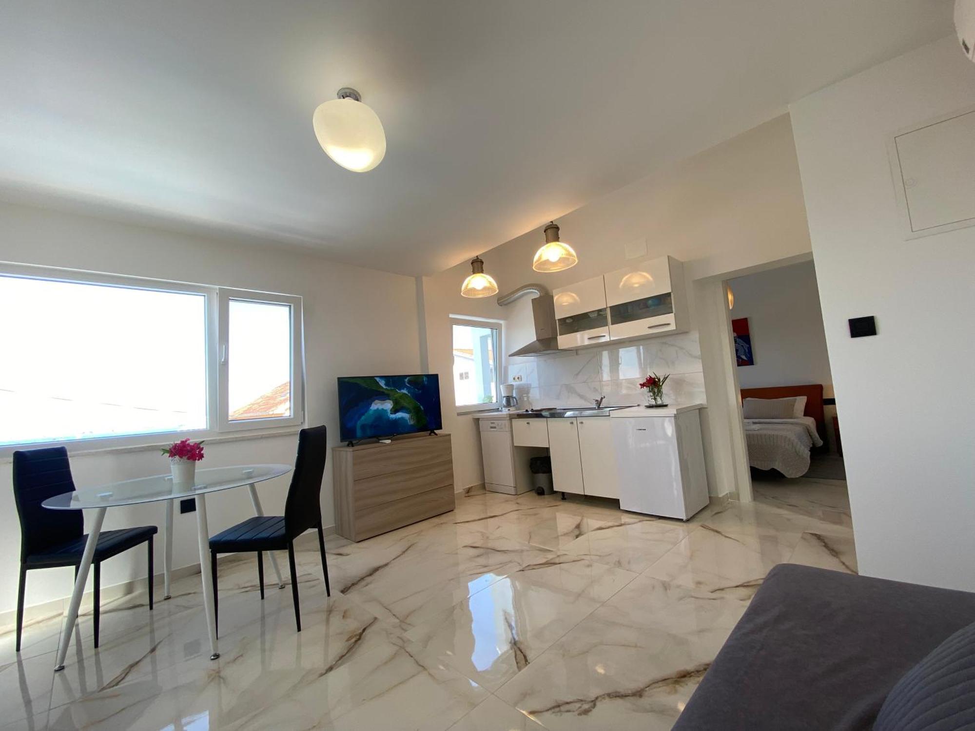 Villa Ana Преко Екстериор снимка