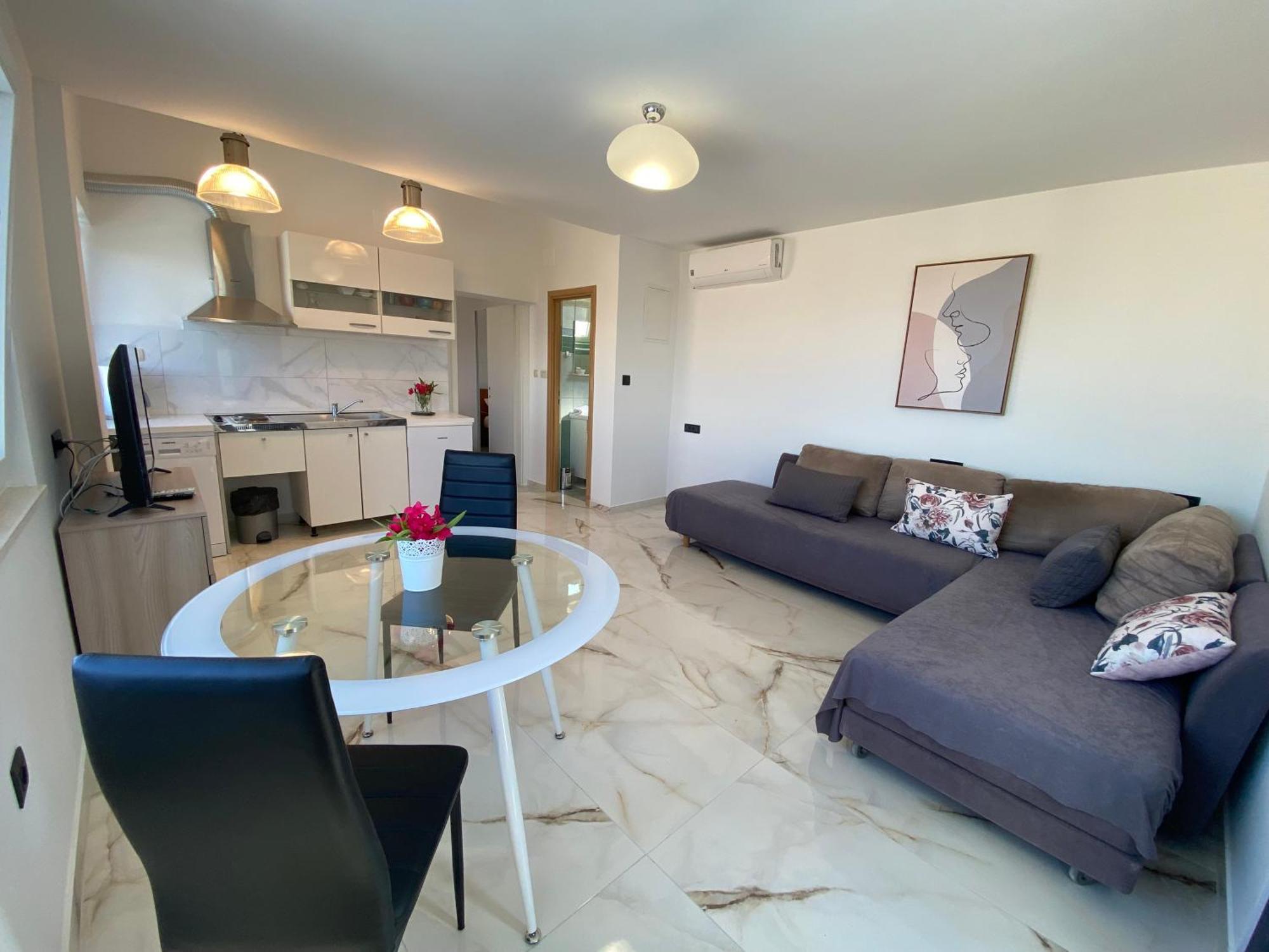 Villa Ana Преко Екстериор снимка