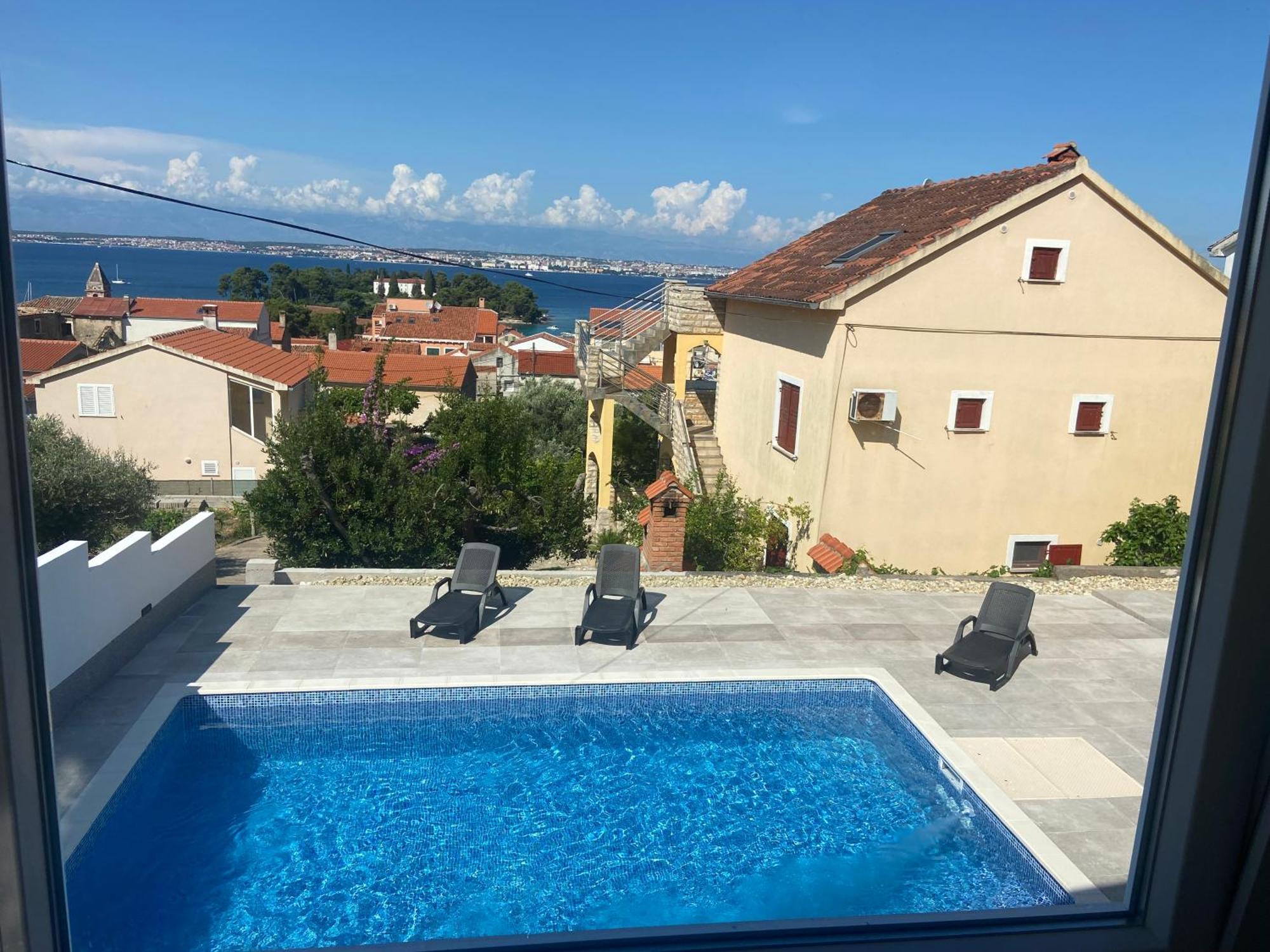 Villa Ana Преко Екстериор снимка